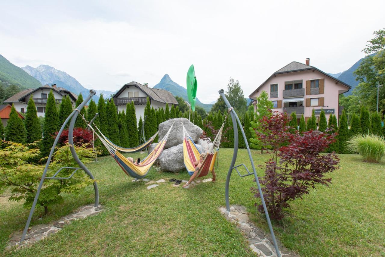 Hostel Soca Rocks Bovec Exterior foto